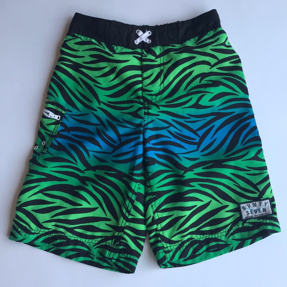 EUC 77Kids boys swim board shorts